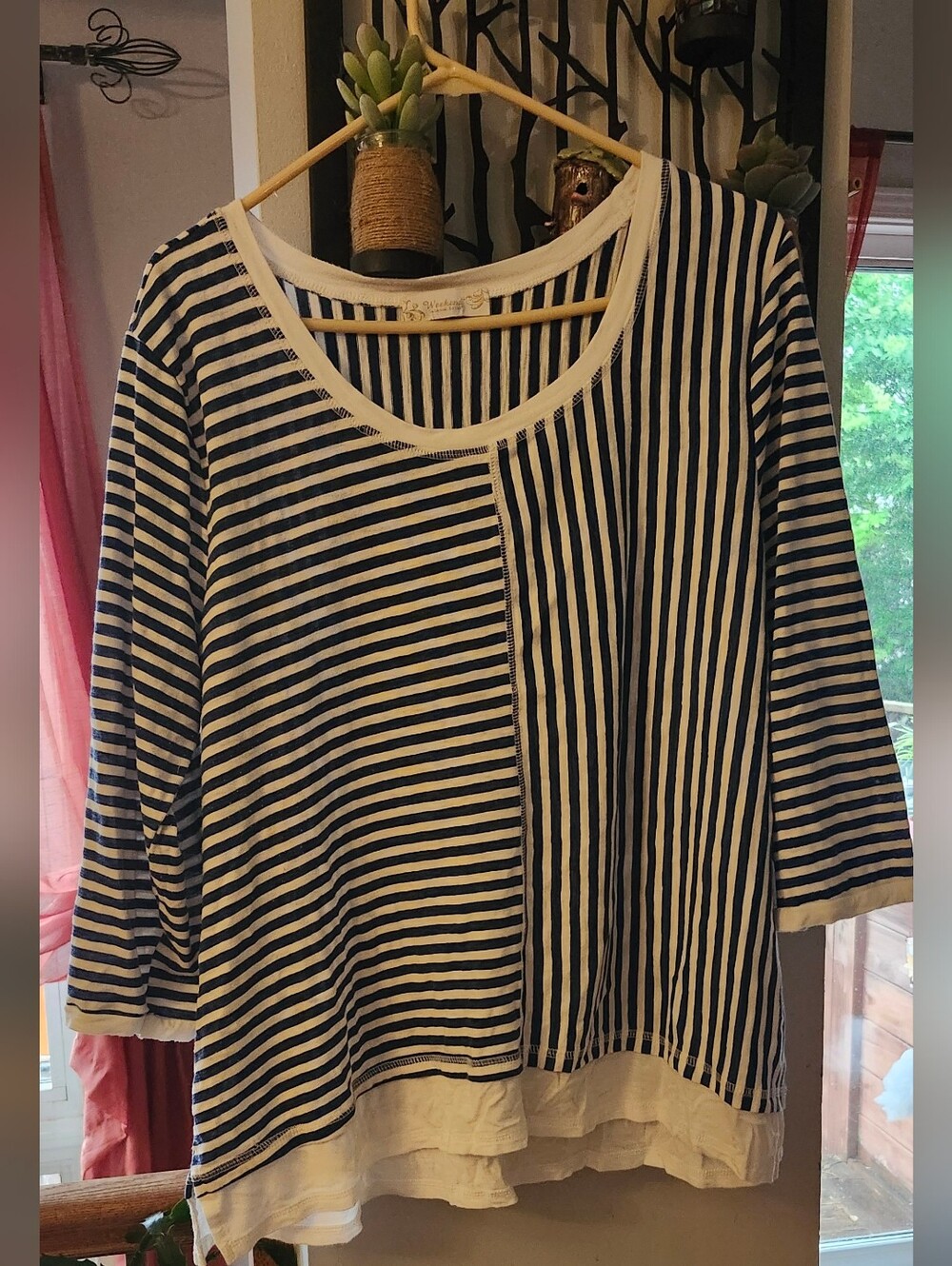 Women's Navy and White Striped Long Sleeve Tee - Casual Scoop Neck